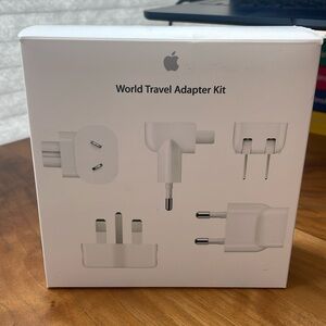 Apple World Travel Adaptor Kit